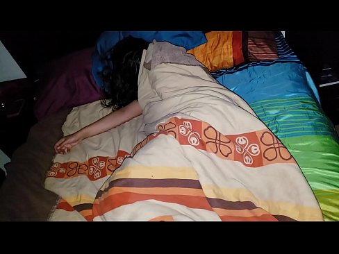 ❤️ Anak tiri memarahi ibu tirinya yang masih muda saat dia tidur. Porno di id.osagoassist.ru ️❤